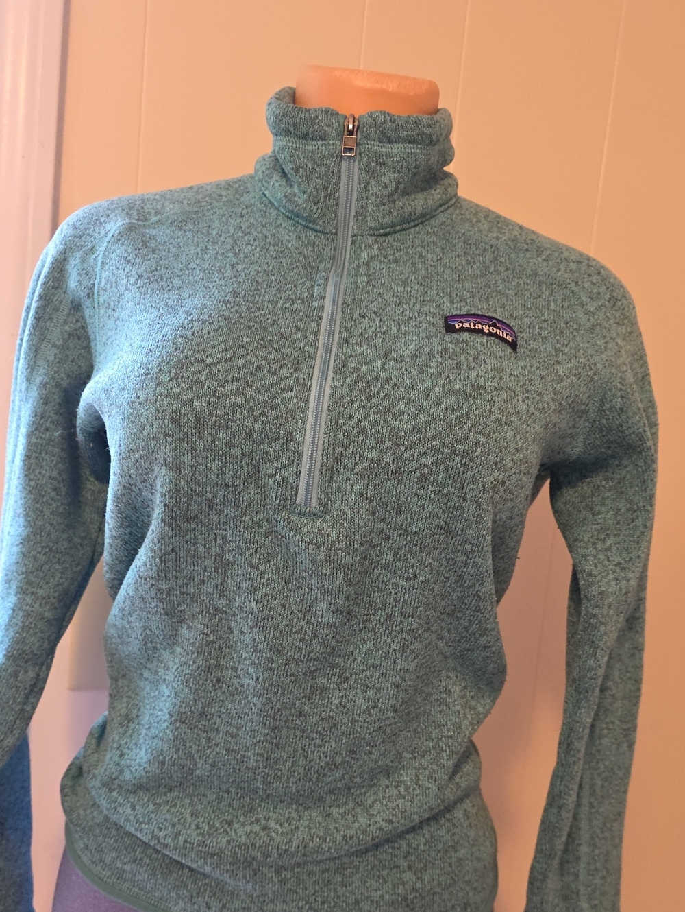 Patagonia Men's Teal Half-Zip Pullover Sweater